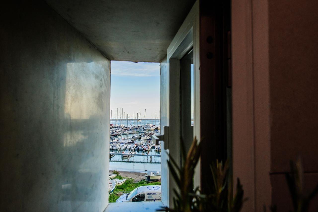 Margherita'S Apartment Σαλέρνο Εξωτερικό φωτογραφία