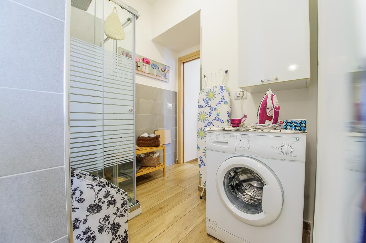 Margherita'S Apartment Σαλέρνο Εξωτερικό φωτογραφία