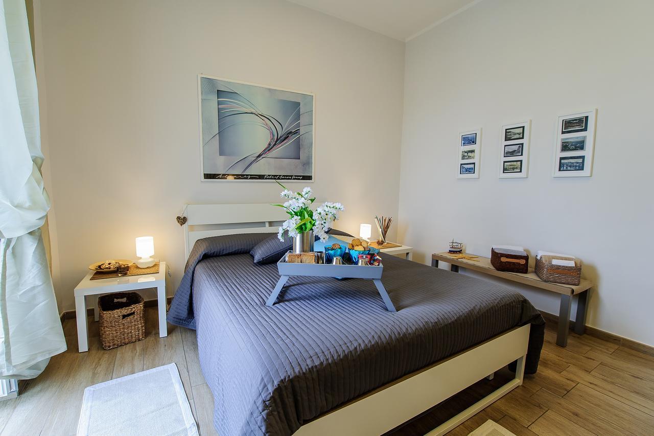 Margherita'S Apartment Σαλέρνο Εξωτερικό φωτογραφία