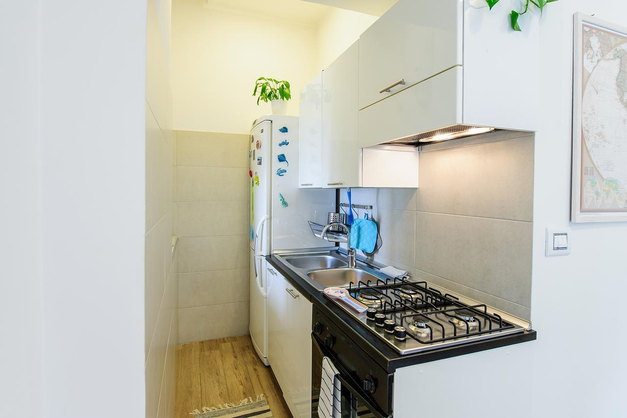 Margherita'S Apartment Σαλέρνο Εξωτερικό φωτογραφία