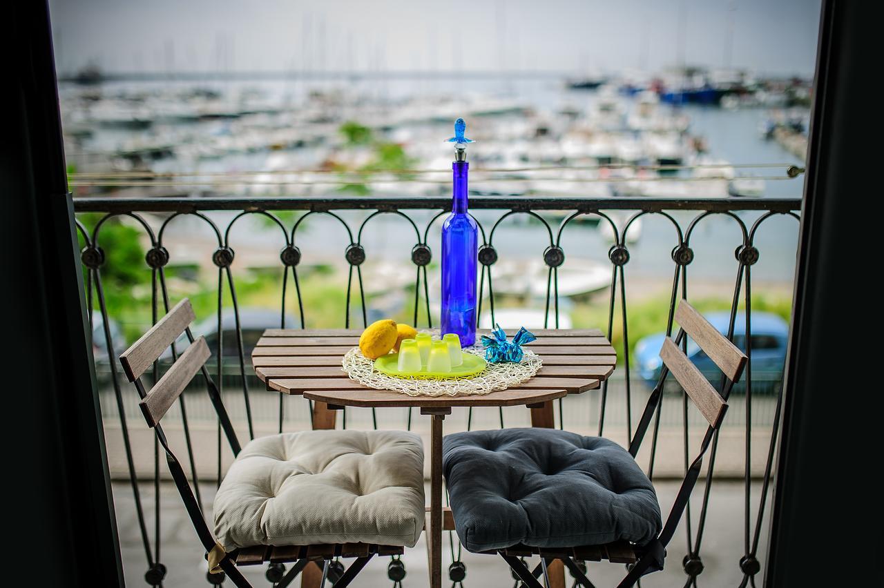 Margherita'S Apartment Σαλέρνο Εξωτερικό φωτογραφία